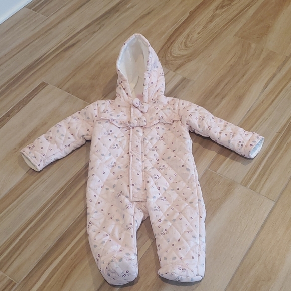 Chloe Louise Pastel Pink Baby Snowsuit 6-12mos - Picture 1 of 7